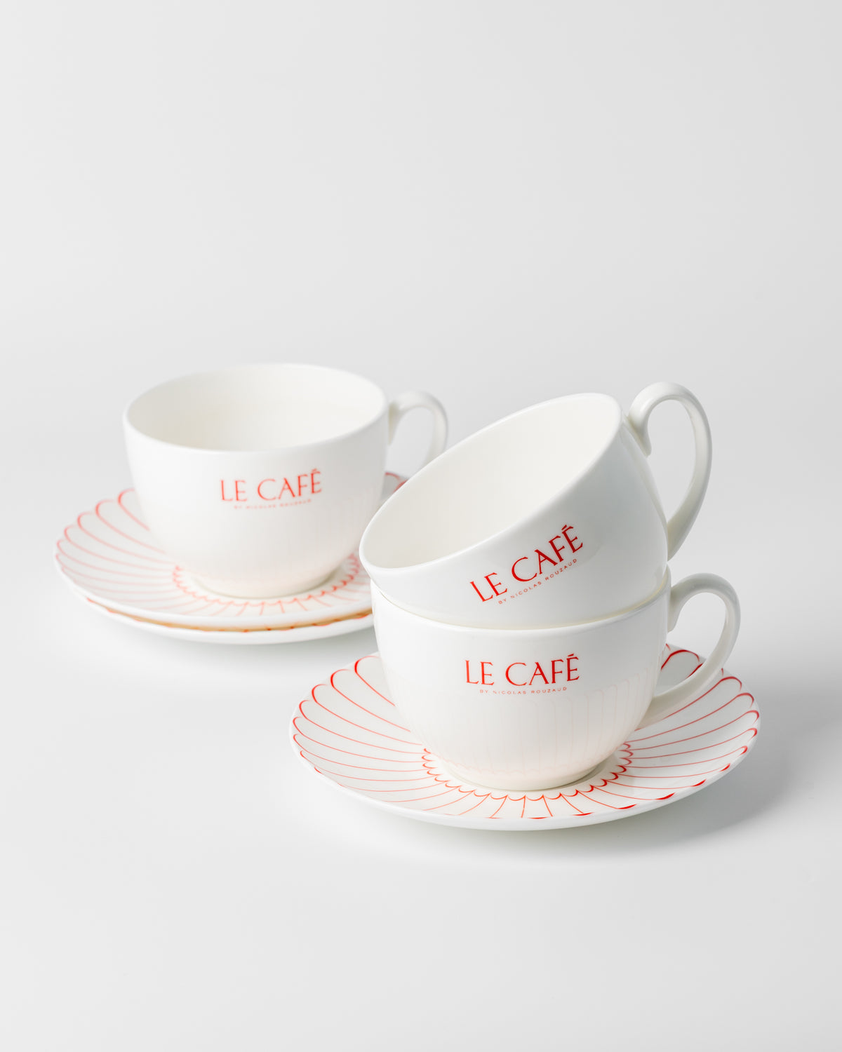 Le Café Tea Cup & Saucer