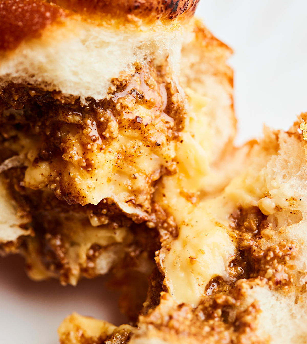 Madagascar Vanilla Curd & Pecan Brioche
